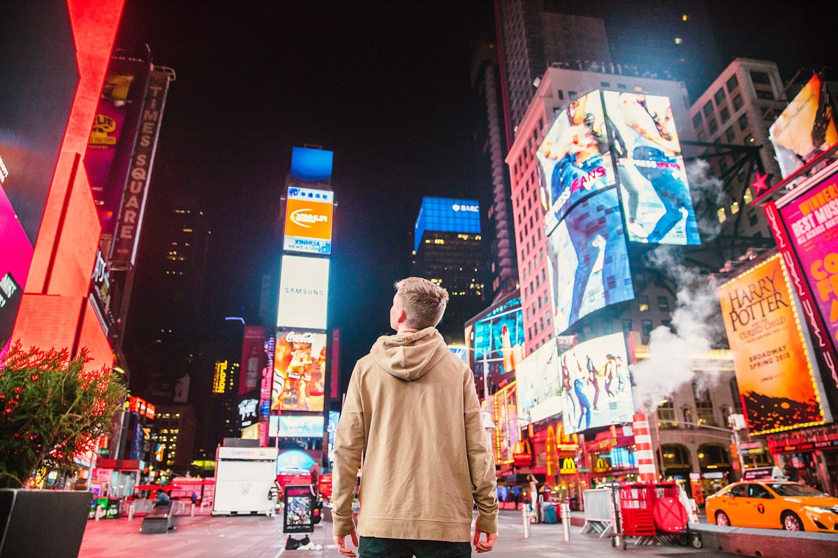 COSA SI STUDIA IN UN CORSO DI ADVERTISING: UNA BREVE PANORAMICA DELLE CATEGORIE E DELLE MATERIE PRINCIPALI