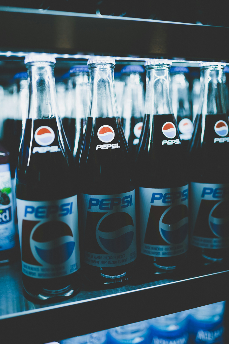 Pepsi contro Coca Cola: Una Guerra di Pubblicità che ha Fatto Storia
