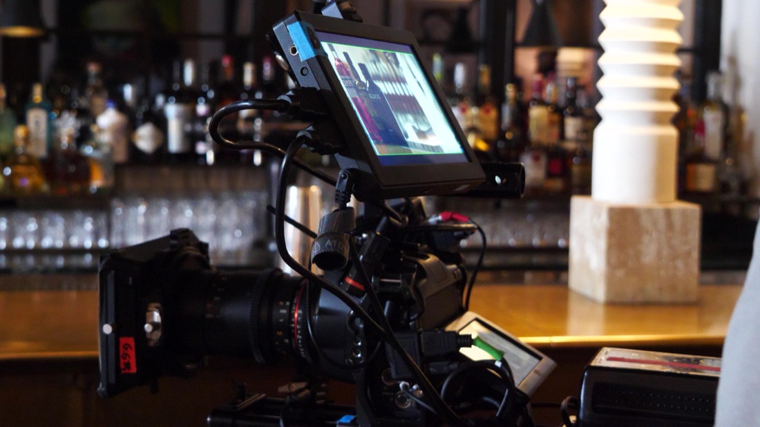 Set cinema DAM: cinepresa RED durante una produzione reale